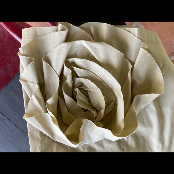 LIKE NEW and cool unique flower skirt Gypsy by Karen Fowler 4 - Picture 2 of 4